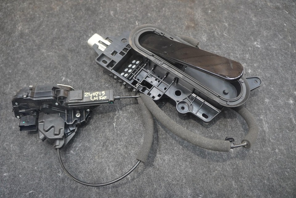 Front Left Driver Door Latch Lock Actuator Handle PT00015992 OEM Rivian R1S 2023