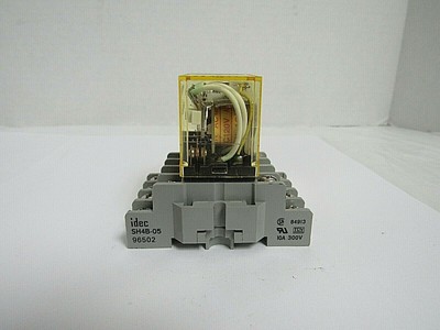 Idec RH4B-UAC120V 4PDT 4-Pole Double-Throw 10 Amp 14-Blade Relay Plug-In 120 Volt AC Idec RH4B-UAC120V 4PDT 4-Pole Double-Throw 10 Amp 14-Blade Relay Plug-In 120 Volt AC