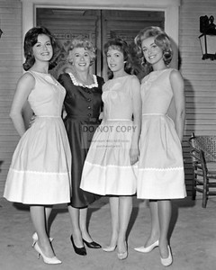 Stars of petticoat junction