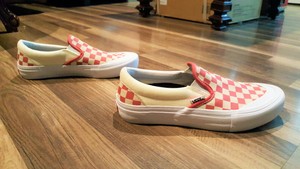 vans ultracush slip ons