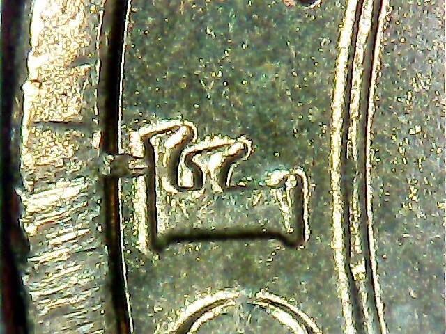 Picture 2 of 6
