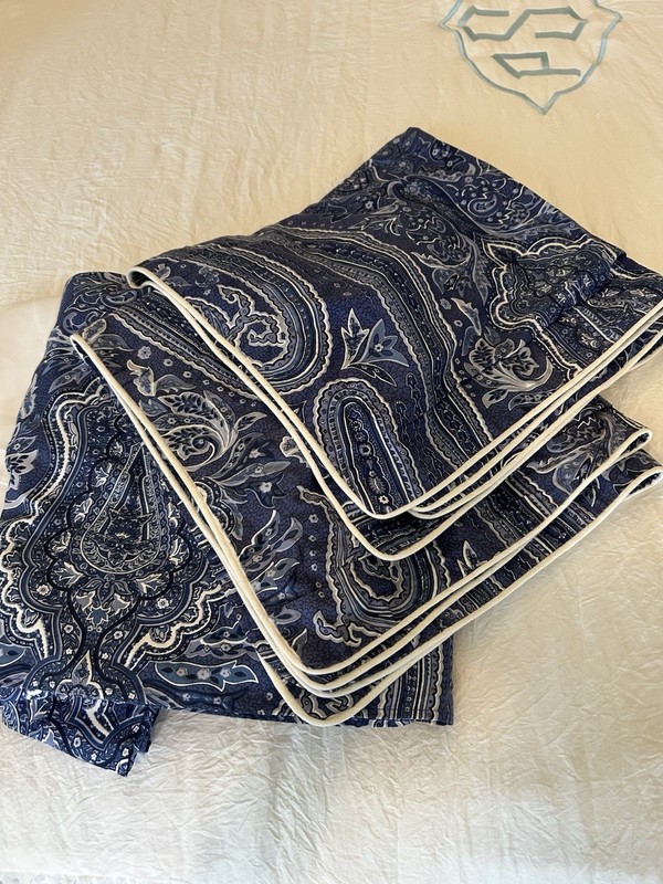 Ralph Lauren Putney Paisley king bed skirt and two shams
