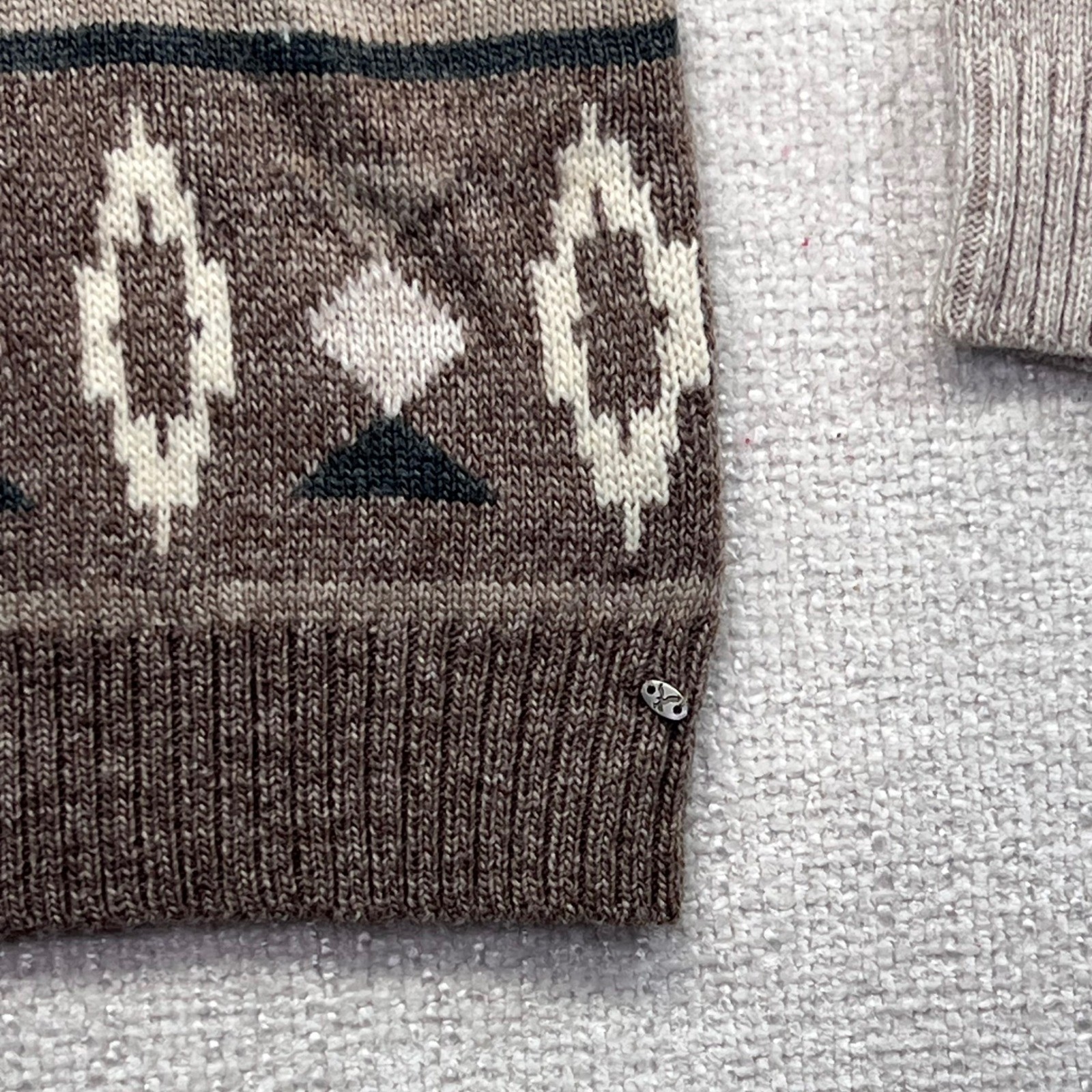 American Eagle Aztec Geometric Pattern Crew Neck … - image 6