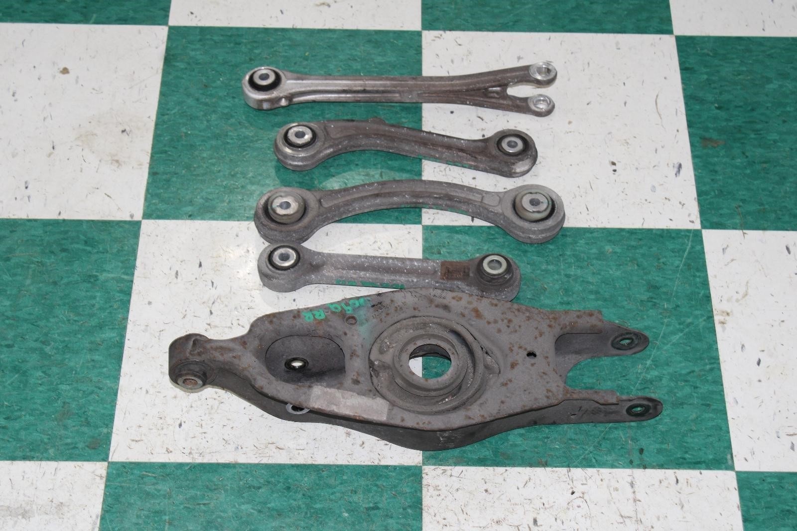 Maserati Ghibli 2014-2024 Rear Right Control arms Set