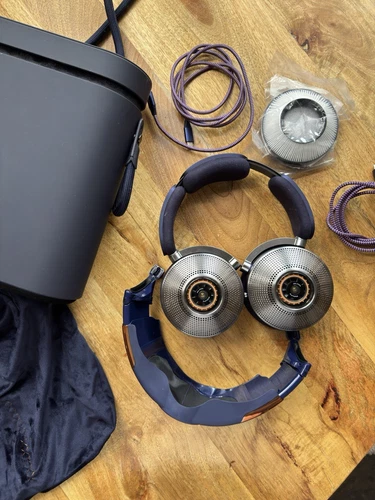 Dyson Zone Noise-Cancelling Headphones Blue Copper