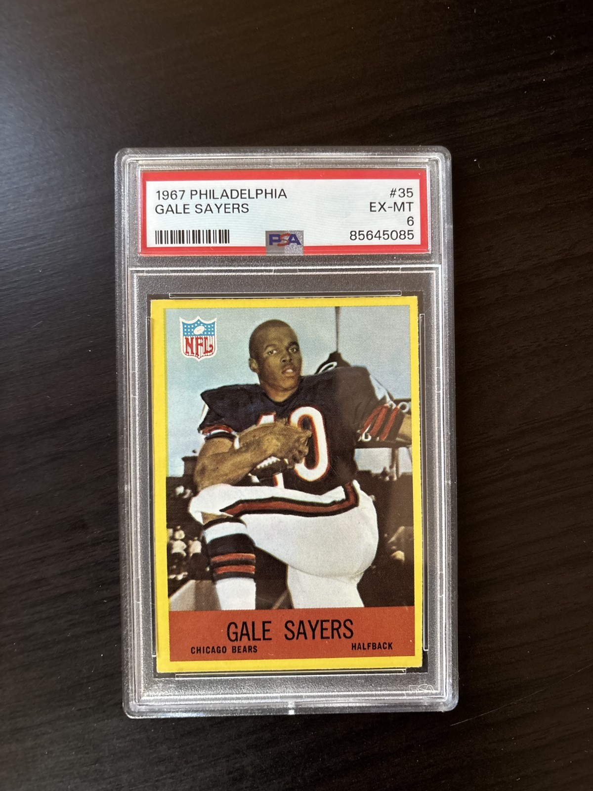 Gale Sayers 1967 Philadelphia #35 PSA 6 EX-MT Chicago Bears Hall of Fame HOF