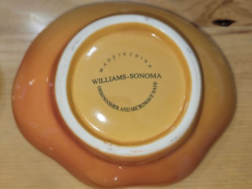 Set of 4 Heirloom Tomatoes Small Dipping Bowls by Williams-Sonoma USED Good Con - Picture 7 of 7