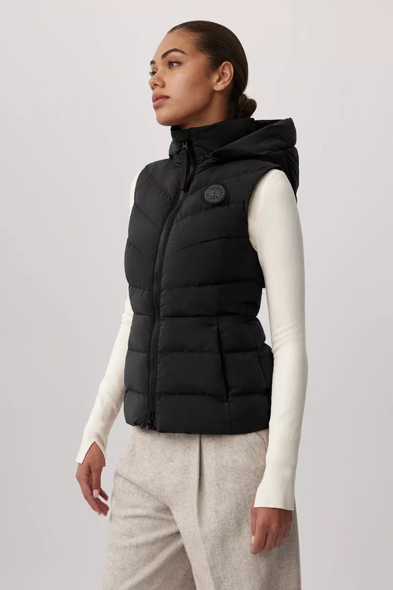 Canada Goose Clair Vest Size XL Color Black