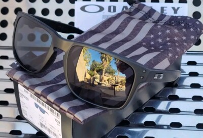 New Oakley HOLBROOK Si 9102-E555 Sunglasses Matte Black+tonal Flag