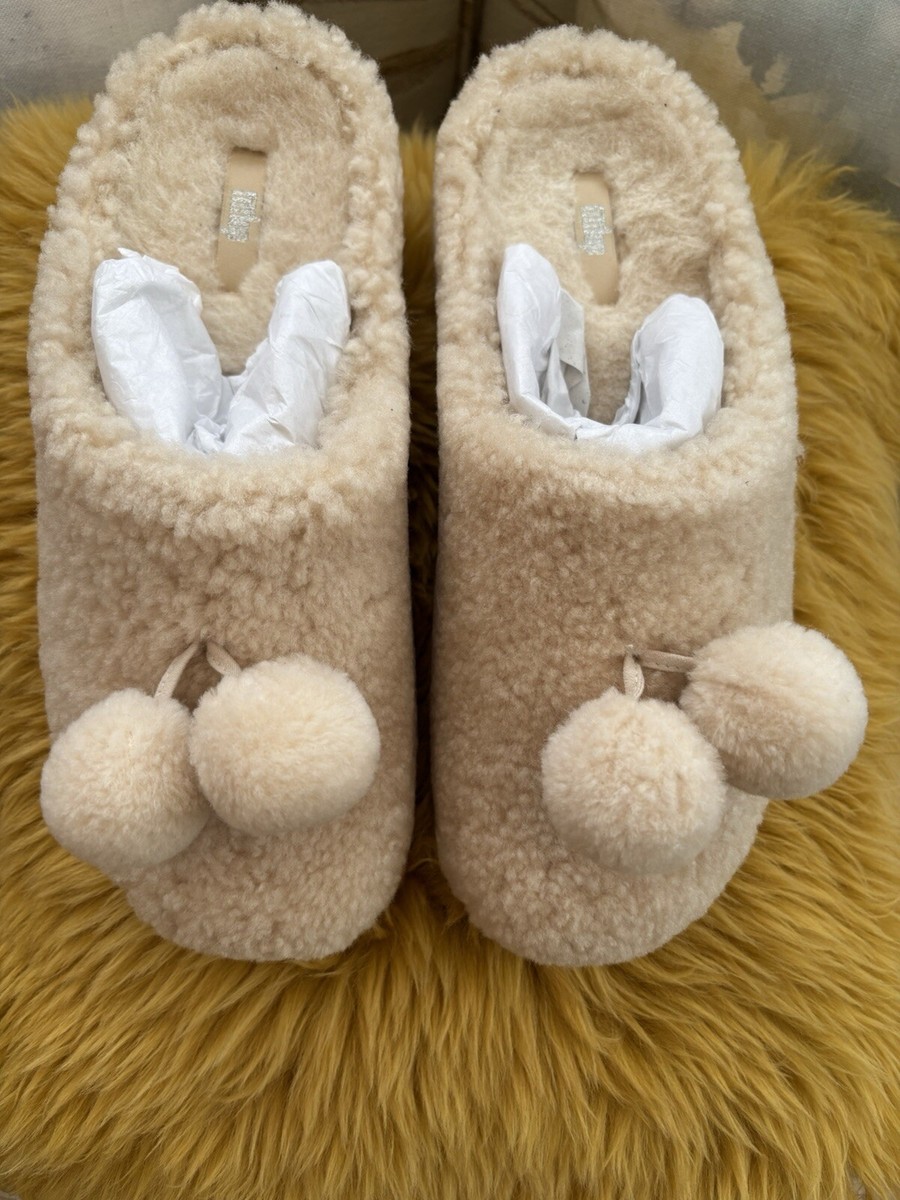 Genuine Rare Fitflop Ivory Shearling Pom Pom Shuv Clog Slippers