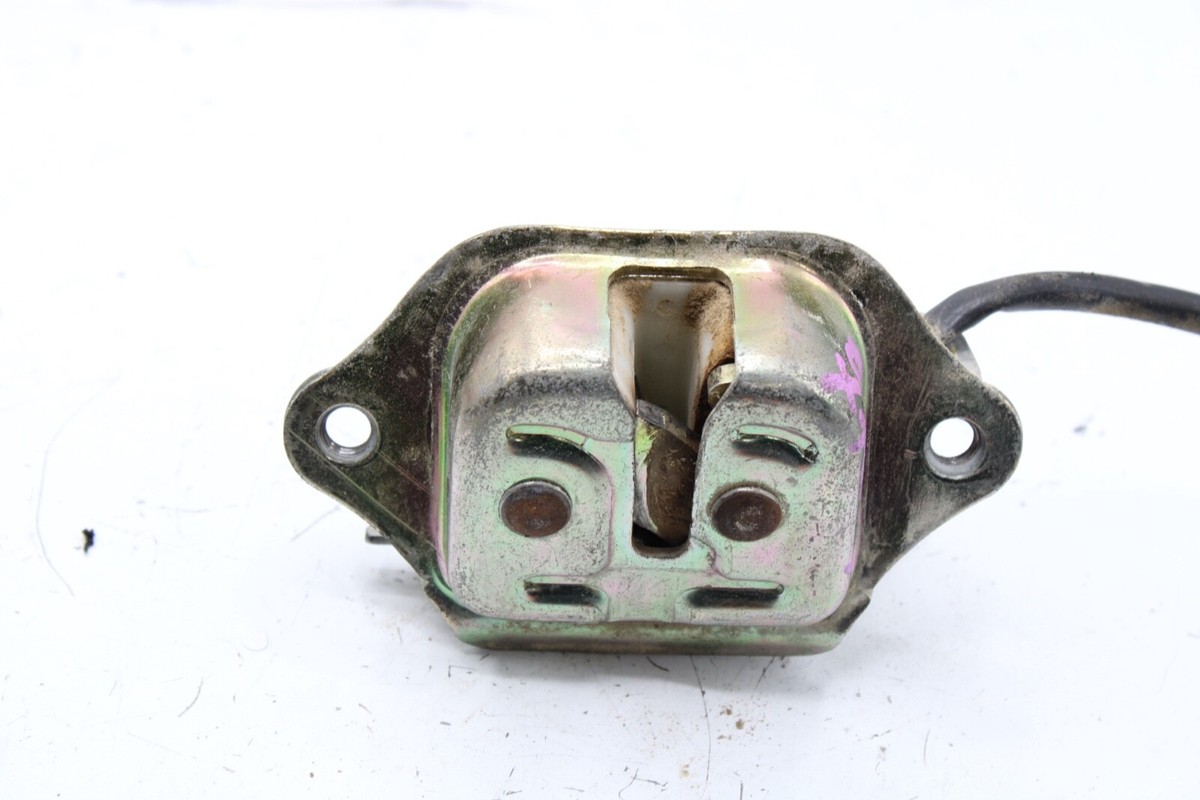 2000-2004 Nissan Xterra 90500-7Z400 Trunk Lock latch oem d18 | eBay