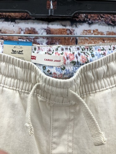 Levi’s Girls’ Regular Size 16 Beige Cargo Jogger Pants - Picture 6 of 11