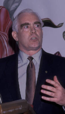 Alan Bain attends Trail Blazers Benefit Luncheon on May 18,  - 1989 Old Photo