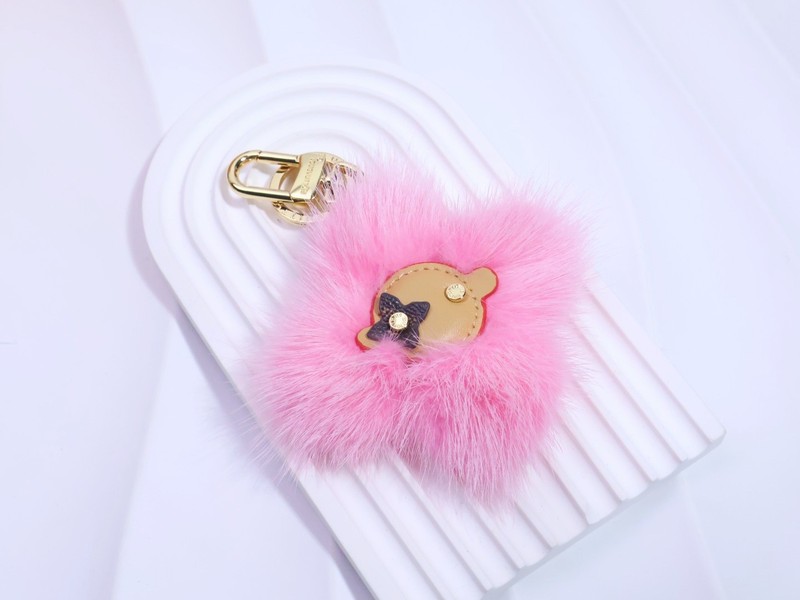  Louis Vuitton Women's Pink plush Sunflower Charm Keychain With Box