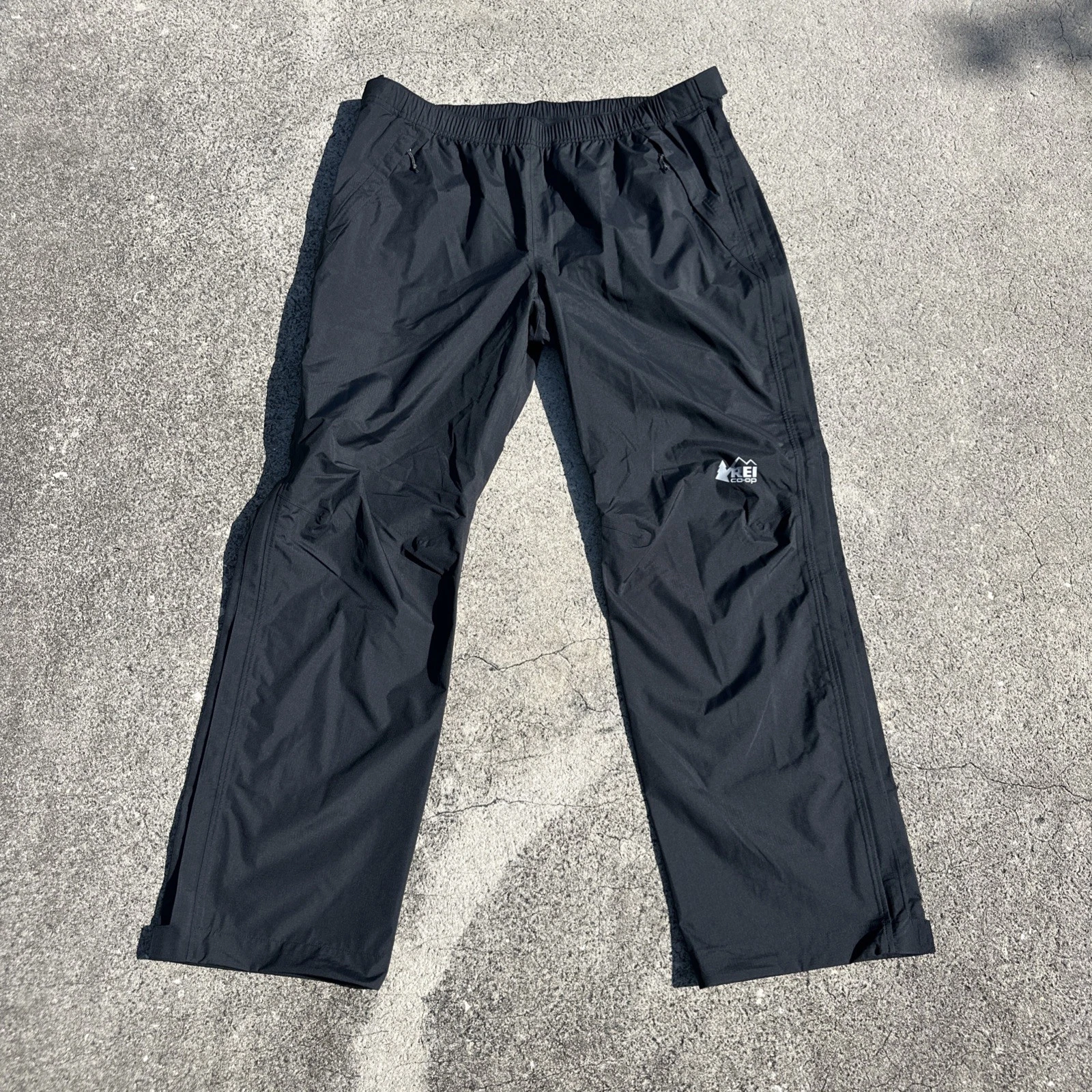 REI Co-op Hydrowall 2.5L Pants Men’s Large Black Waterproof Rain Hiking Outdoor
Opens in a new windo