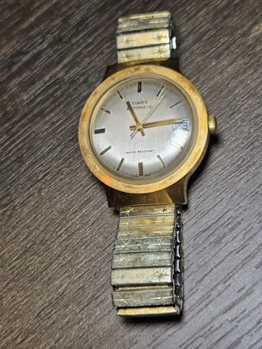 Timex Self Wind Automatic Men’s Gold Tone Vintage Watch