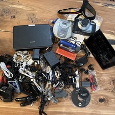 Large Lot Of Electronics Sony.jvc.la Crosse. Kodak. Philips. Lots Of Wires