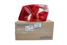 Original Ford Rückleuchte aussen rechts für KUGA I 1710611