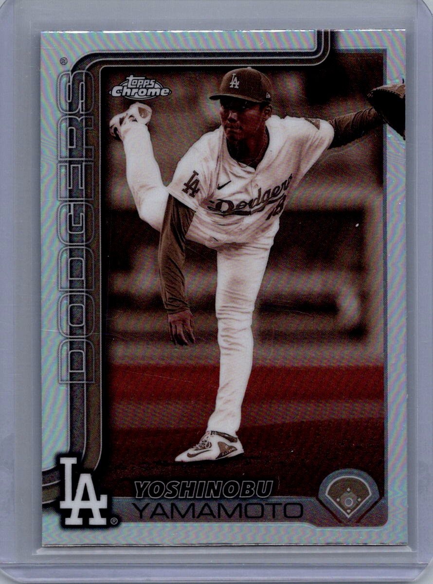 2025 Topps Chrome #179 Yoshinobu Yamamoto Sepia Refractors Los Angeles Dodgers
