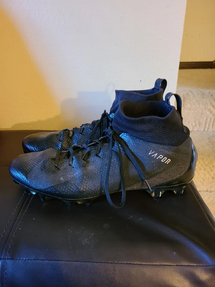 Nike Vapor Untouchable Pro 3 Football Cleats Size 10.5 - Black Pre-Owned - Image 4 of 4