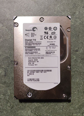 Seagate Cheetah T10 ST3300555SS 300GB SAS 3Gb/s 15K 3.5'' Server HDD #12muc
