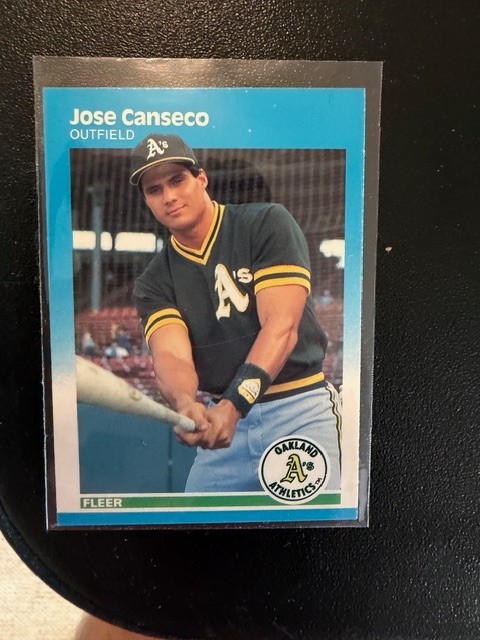 1987 FLEER MLB BASEBALL CARD OAKLAND ATHLETICS JOSE CANSECO #389