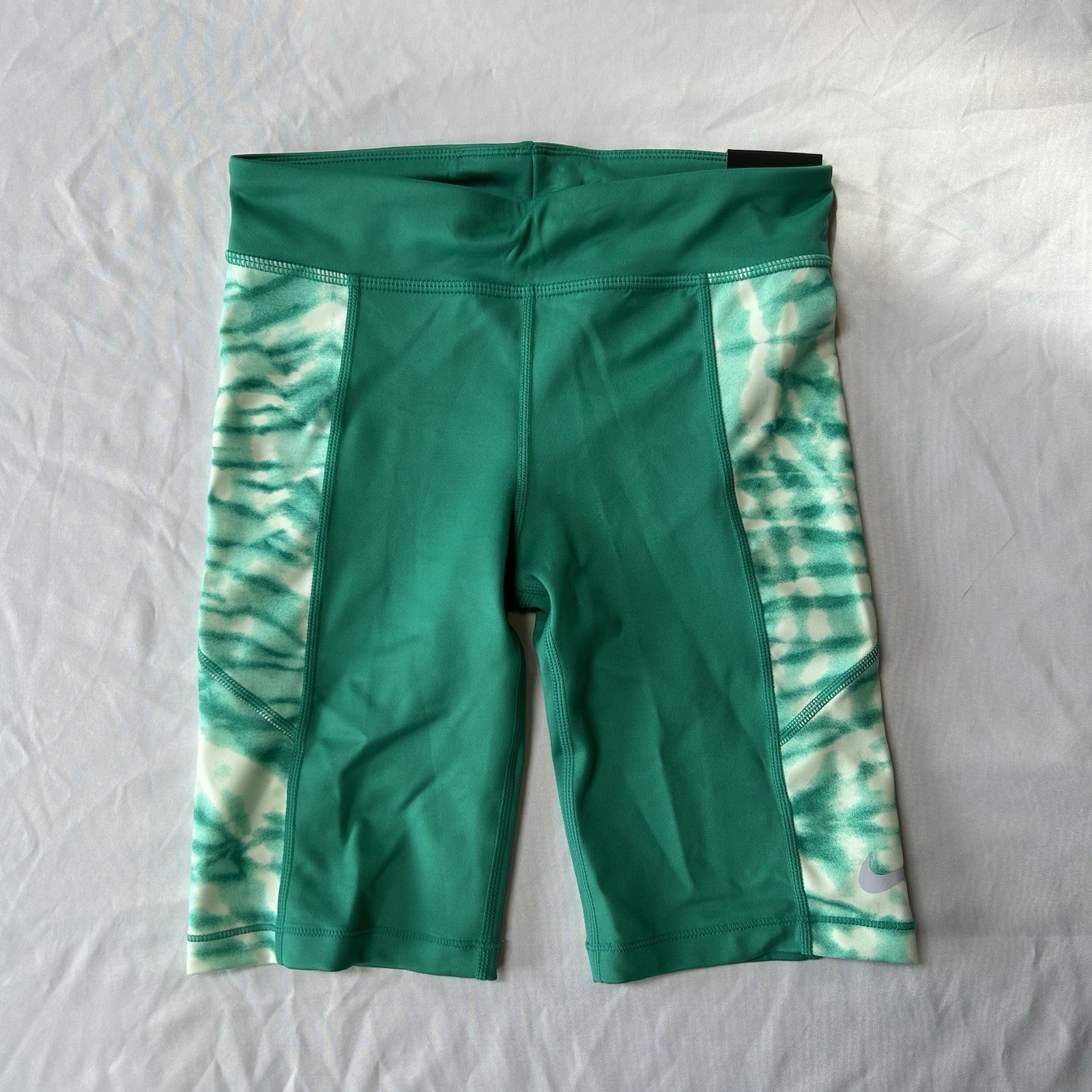 Nike Youth Girl's Trophy Green Tie-Dye Dri-Fit Training Bike