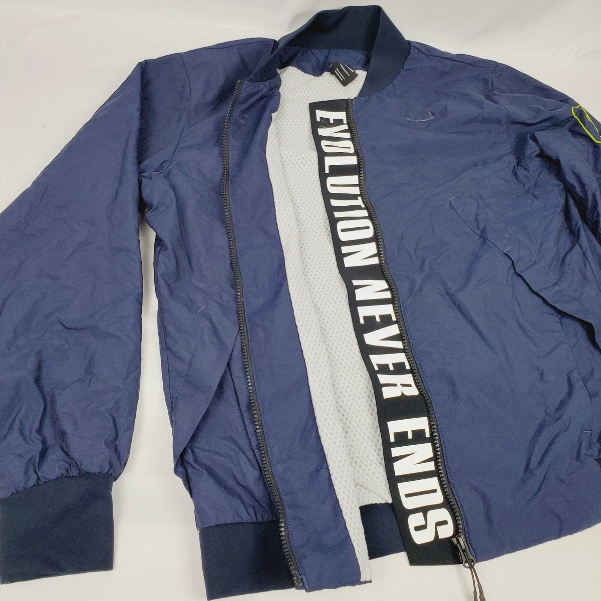Oakley windbreaker store