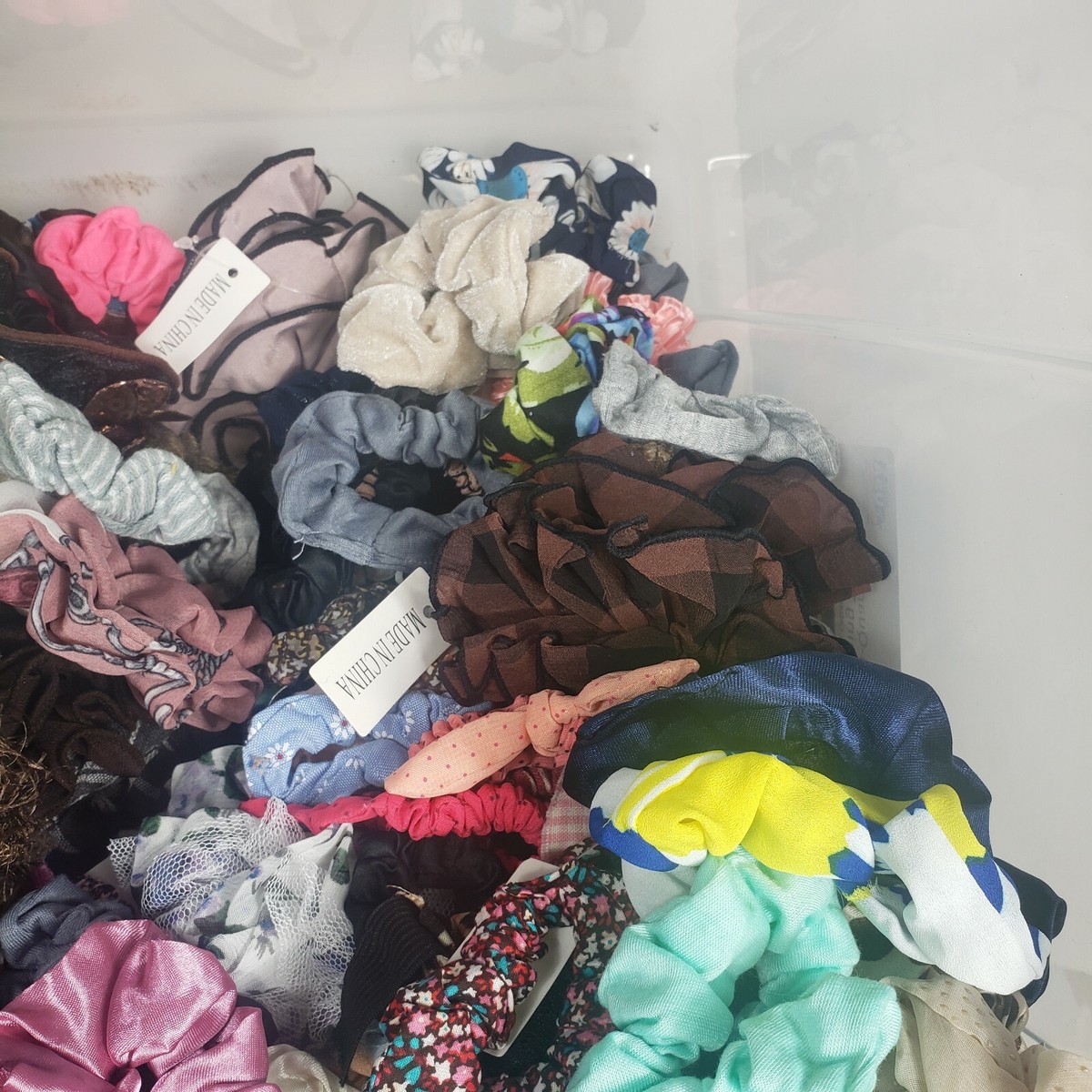 75 Random Assorted Variety Hair Tie Scrunchies Hair  display picture 1