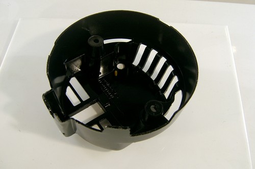 GENUINE LUCAS PLASTIC BACK ALTERNATOR COVER FOR SOME 15 16 17 18ACR LRA100 - Picture 4 of 12