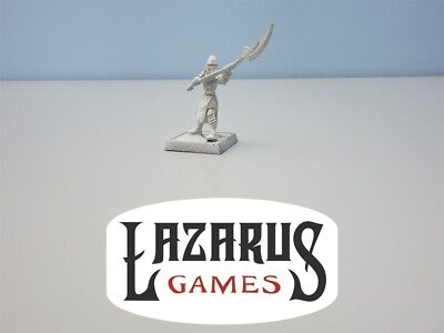Reaper Miniatures: Crusader Templar Ironspine (primed oop metal)