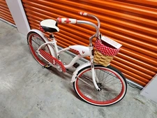 DISNEY Minnie Mouse Cruiser 26" HUFFY Bike Bicycle Limited Edition NEW 