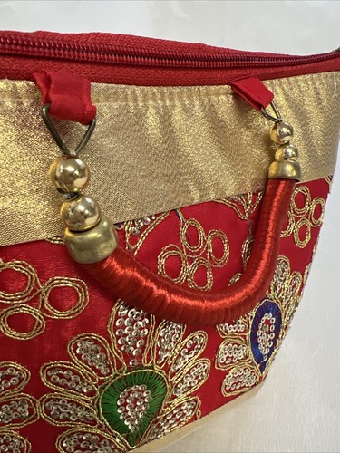 Women's Indian Handmade Handbag Gold Sequin Floral Embroidery - Picture 6 of 10