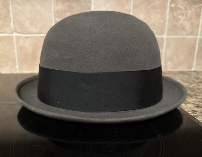 VINTAGE DOBBS FIFTH AVENUE NEW YORK Grey BOWLER HAT BOX With Rain