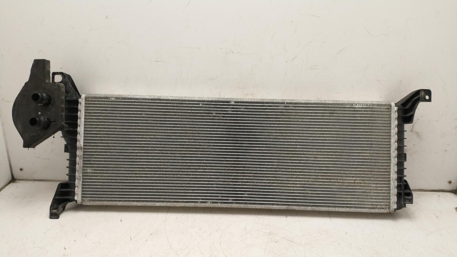 Volkswagen 2017 Crafter TRANSPORTER Intercooler 04L145749M for 