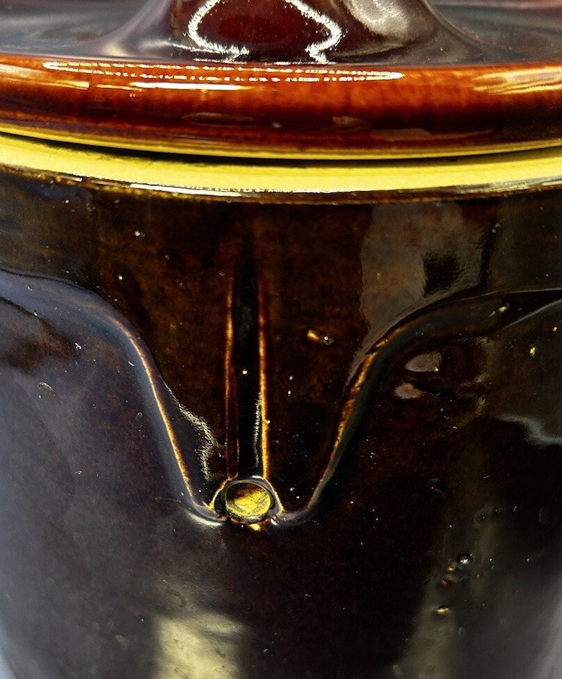 Vintage Dark Brown Glaze Pottery Ceramic Crock with Lid