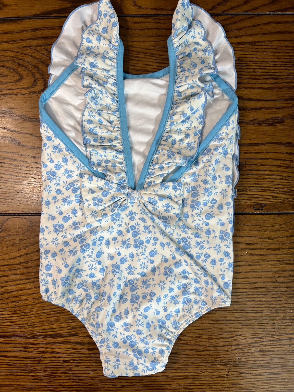 Picture 3 of 4