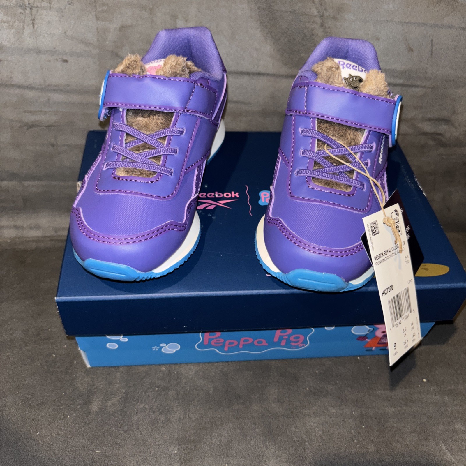 Reebok Royal CLJOG 3.0 1V Infants Peppa Pig Size 9 New