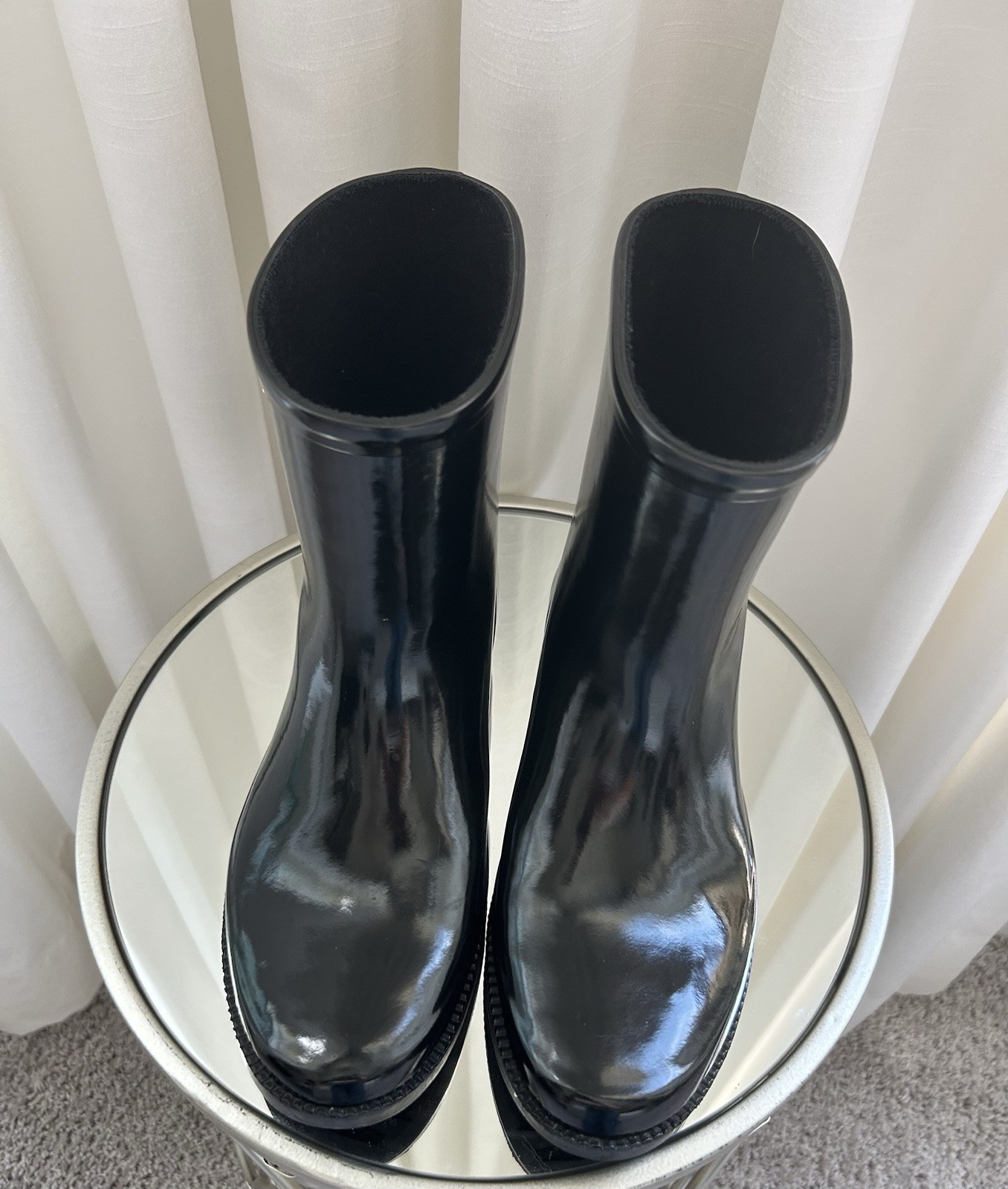 Michael Kors Women's Black Logo Ankle Rain Boots Rubber Pull On Round Toe Size 8