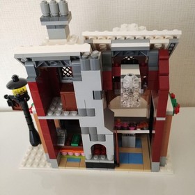 LEGO Creator Winter Village Bakery 10216 In 2010 used Retired #1712