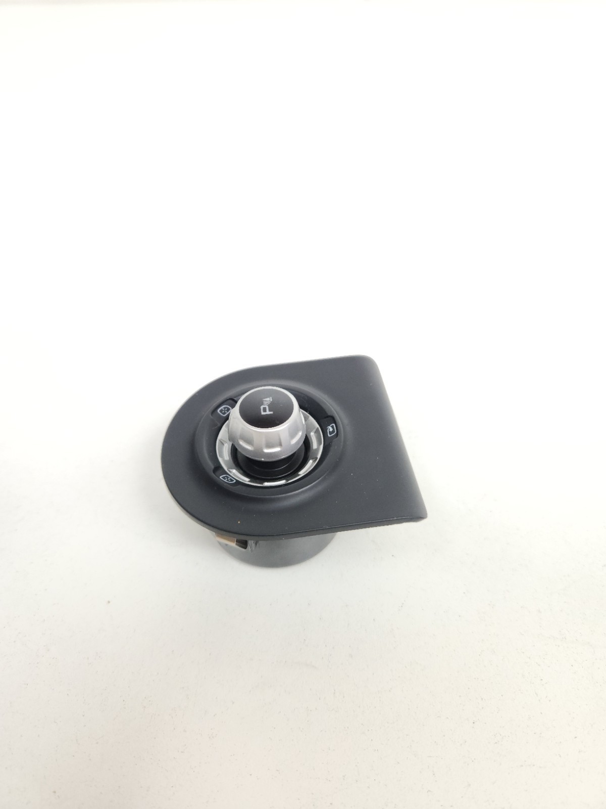 2015-2017 MCLAREN 675LT MIRROR CONTROL SWITCH PARK ASSIST 11M1257CP OEM 