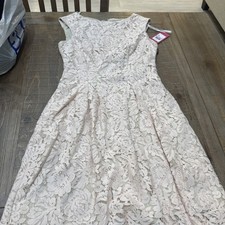 Vince Camuto Floral Lace Pleated Cocktail Casual Dress Pockets women's size 6