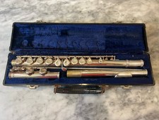 Vintage Gemeinhardt M2 Flute   Made in Elkhart, IN   Good Condition w Case