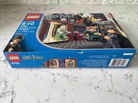 Lego Harry Potter 4752 Professor Lupin&rsquo;s Classroom, Prisoner of Azkaban NIB