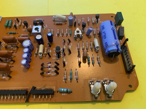 Technics SL-1100A Stereo Turntable Parting Out - Main Board - Picture 4 of 7