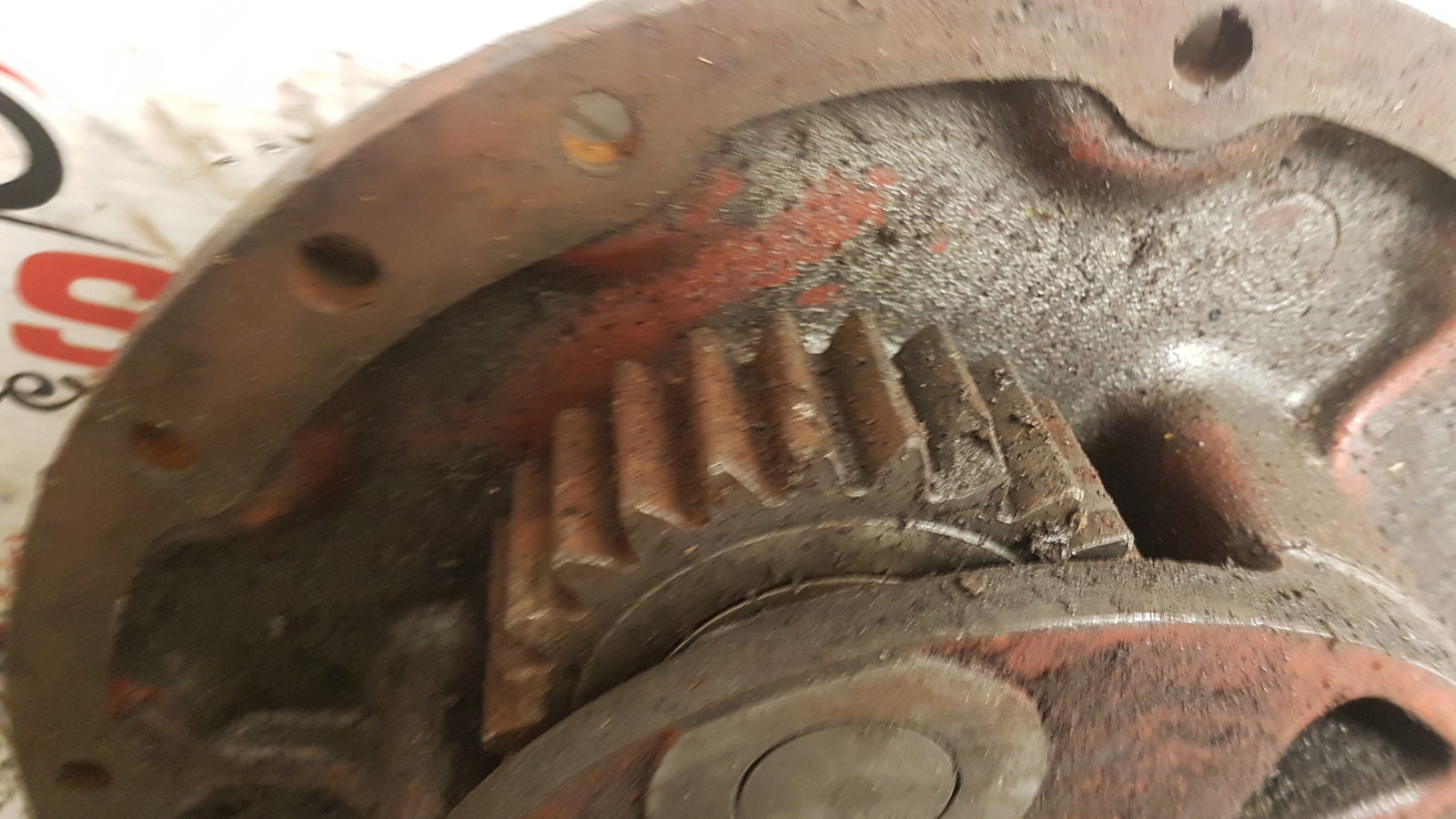 Case New Holland Fiat Front Axle Hub Support Carrier 5181055  