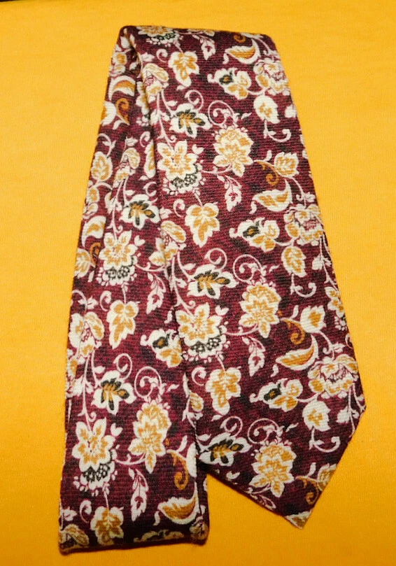 CORBATA DE LANA FLORAL MULTICOLOR HECHA EN ITALIA DE FRANK STELLA - CORBATAS DE DISEÑADOR. Foto 2 de 3