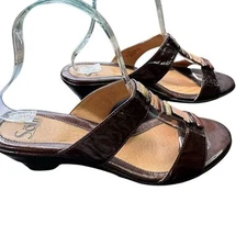 Sofft Anita Brown Leather Wedge Heel Slide Slip On Mule Sandals Size 9M