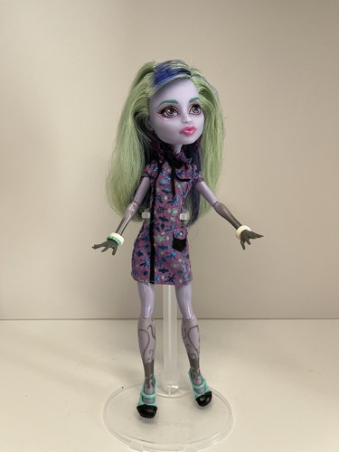 Muñeca Mattel Monster High Twyla Scaremaster 2011 hija de Boogie Man - Imagen 2 de 11