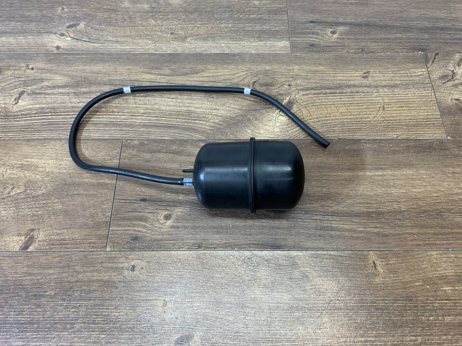 2013-2017 Maserati Ghibli M156 Vacuum Tank Reservoir 675000752 OEM